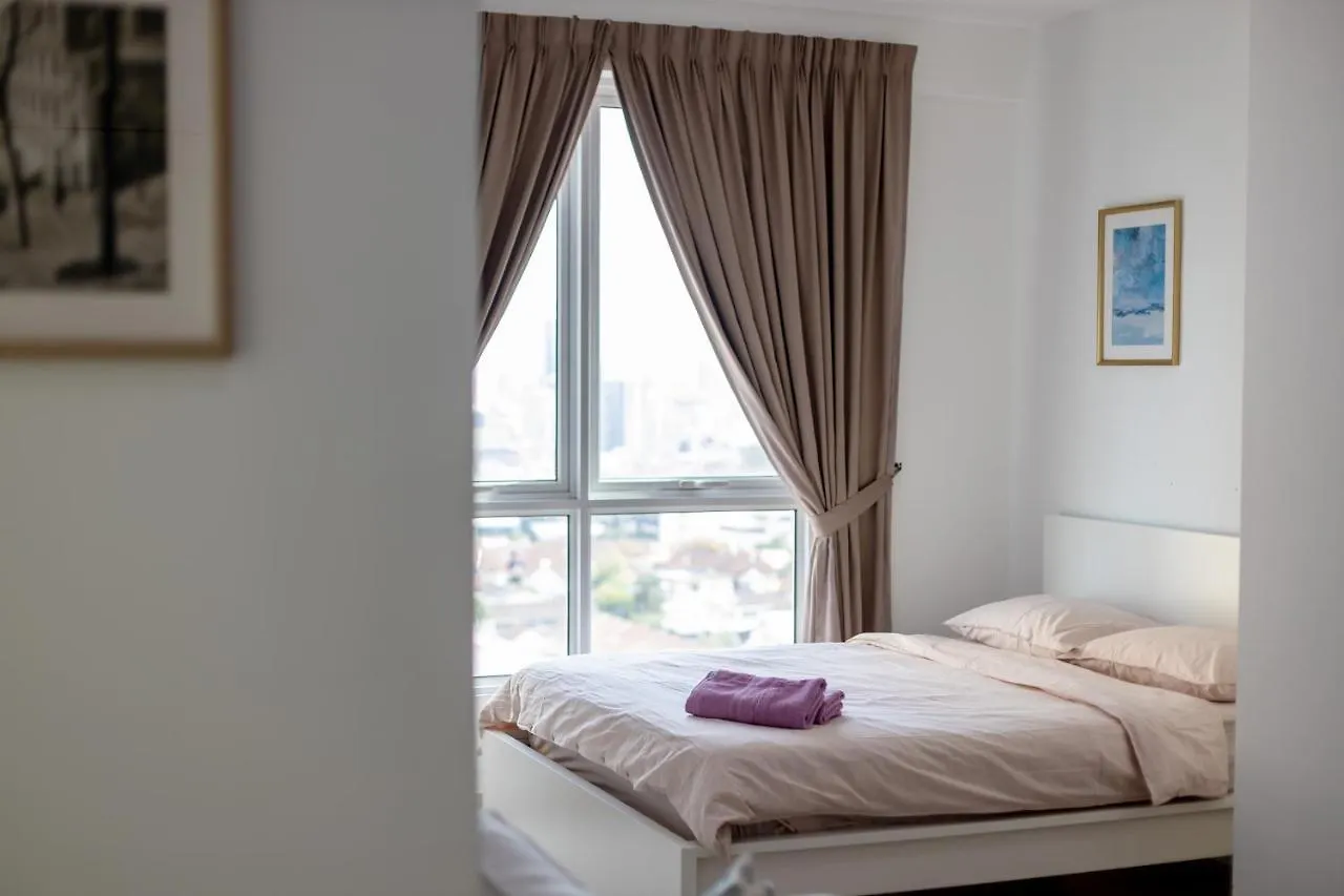 Mansion One Suites George Town Apartment