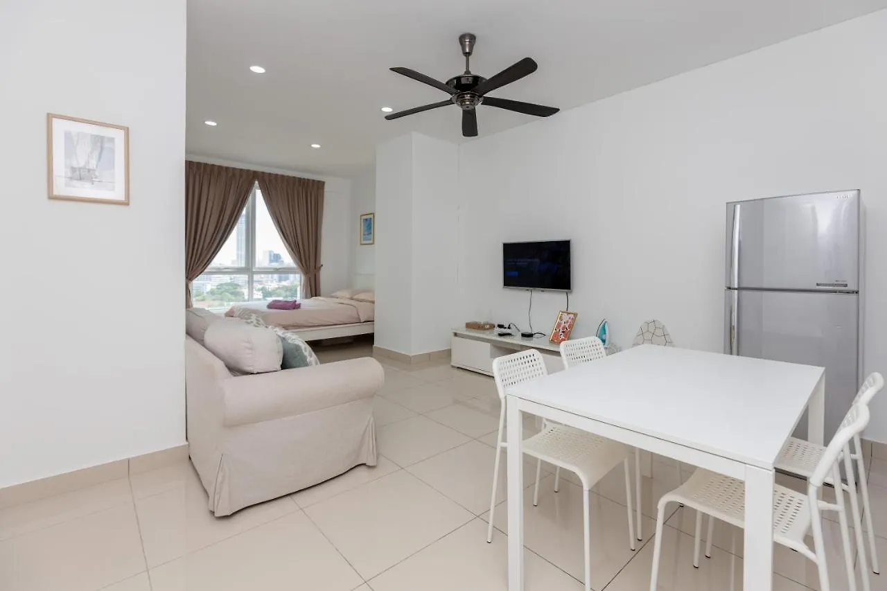 Mansion One Suites George Town 0*,